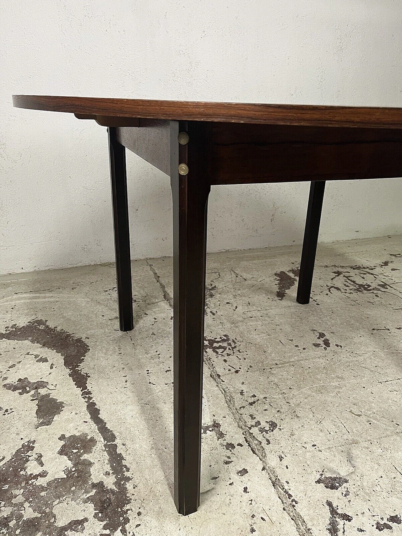 Rosewood extendable table, 1960s 5