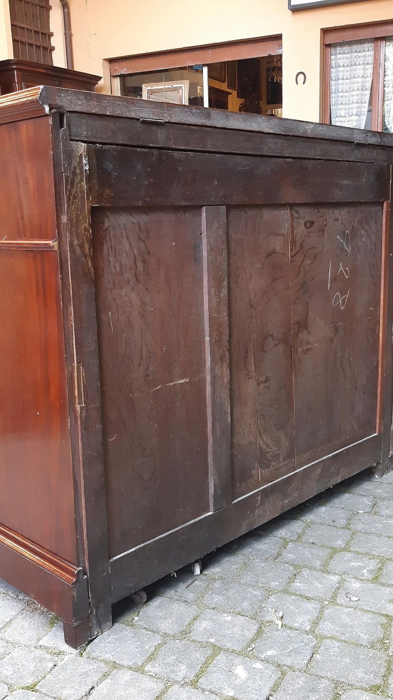 Mahogany paneled sideboard with vanishing dressing table, 19th century 3