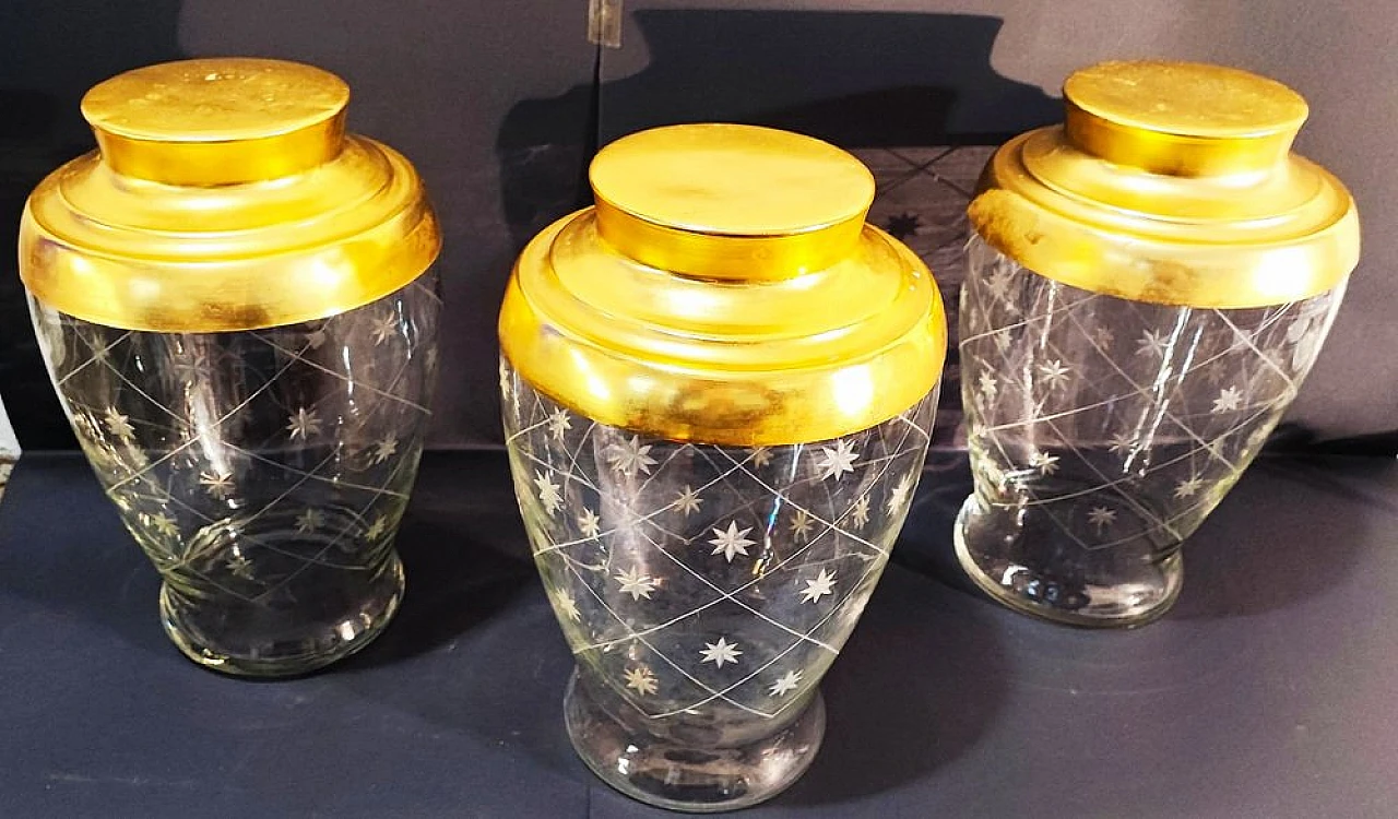 4 Glass vases for candies with engraved stars & brass lid, 1940s 4