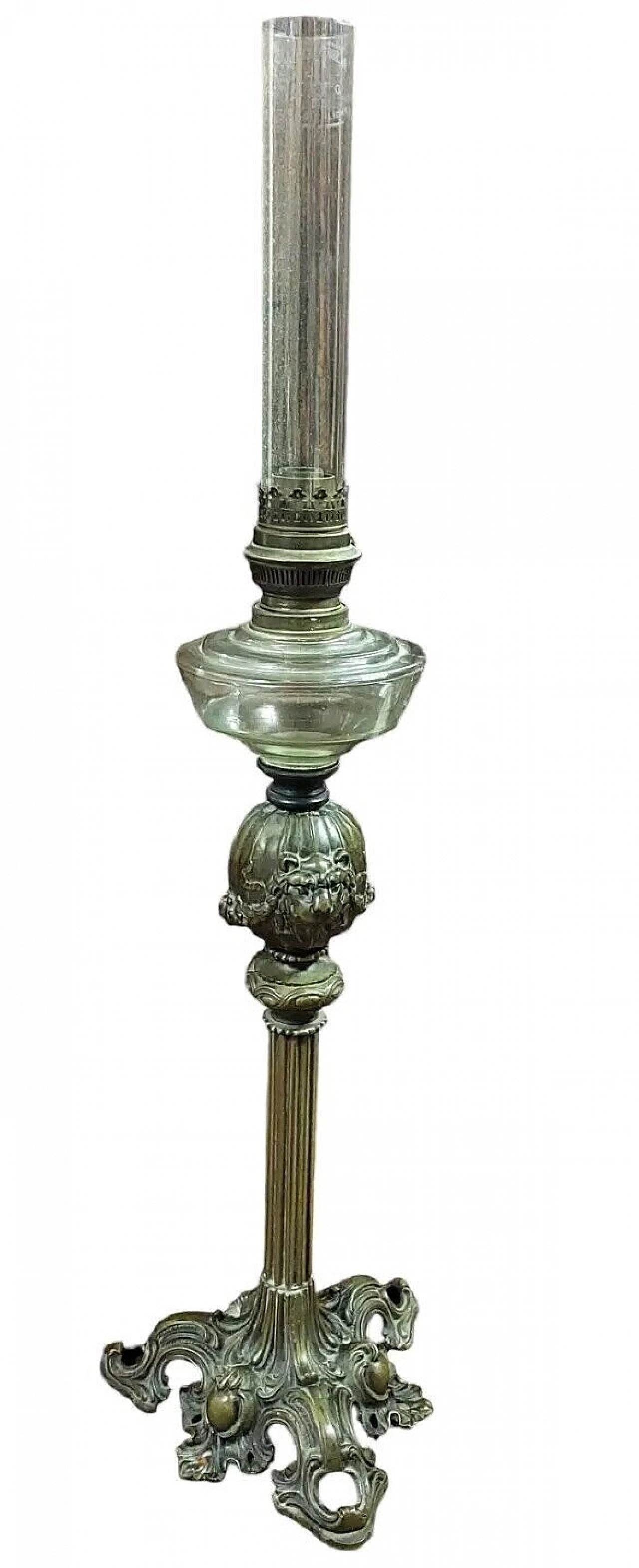 Bronze and glass oil lamp, mid-19th century 1