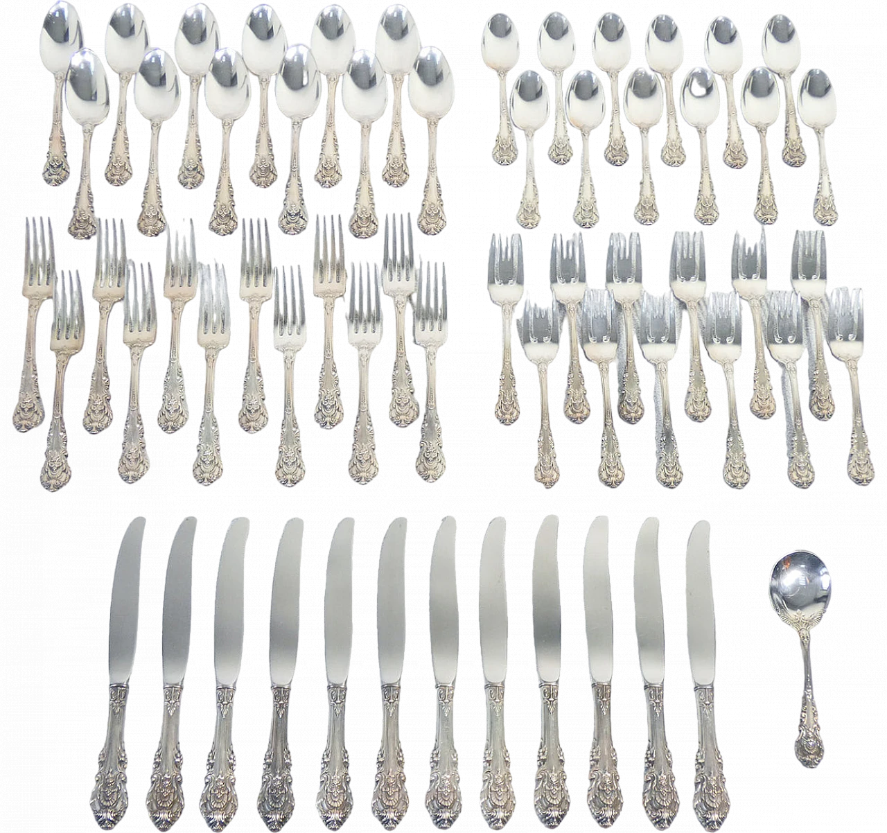 Grande Baroque table set in 925 silver by Wallace Sterling 20