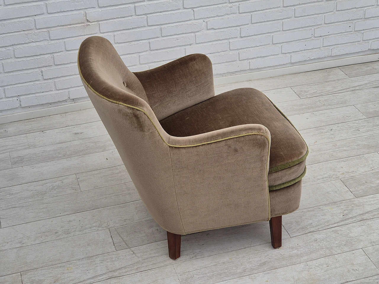 Danish velvet and beech armchair, 1960s 8