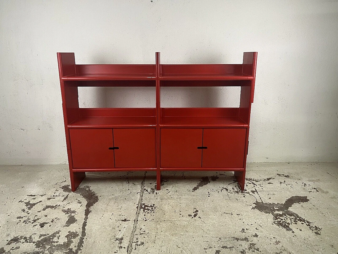 Red plastic four-shelf bookcase, 1960s 2