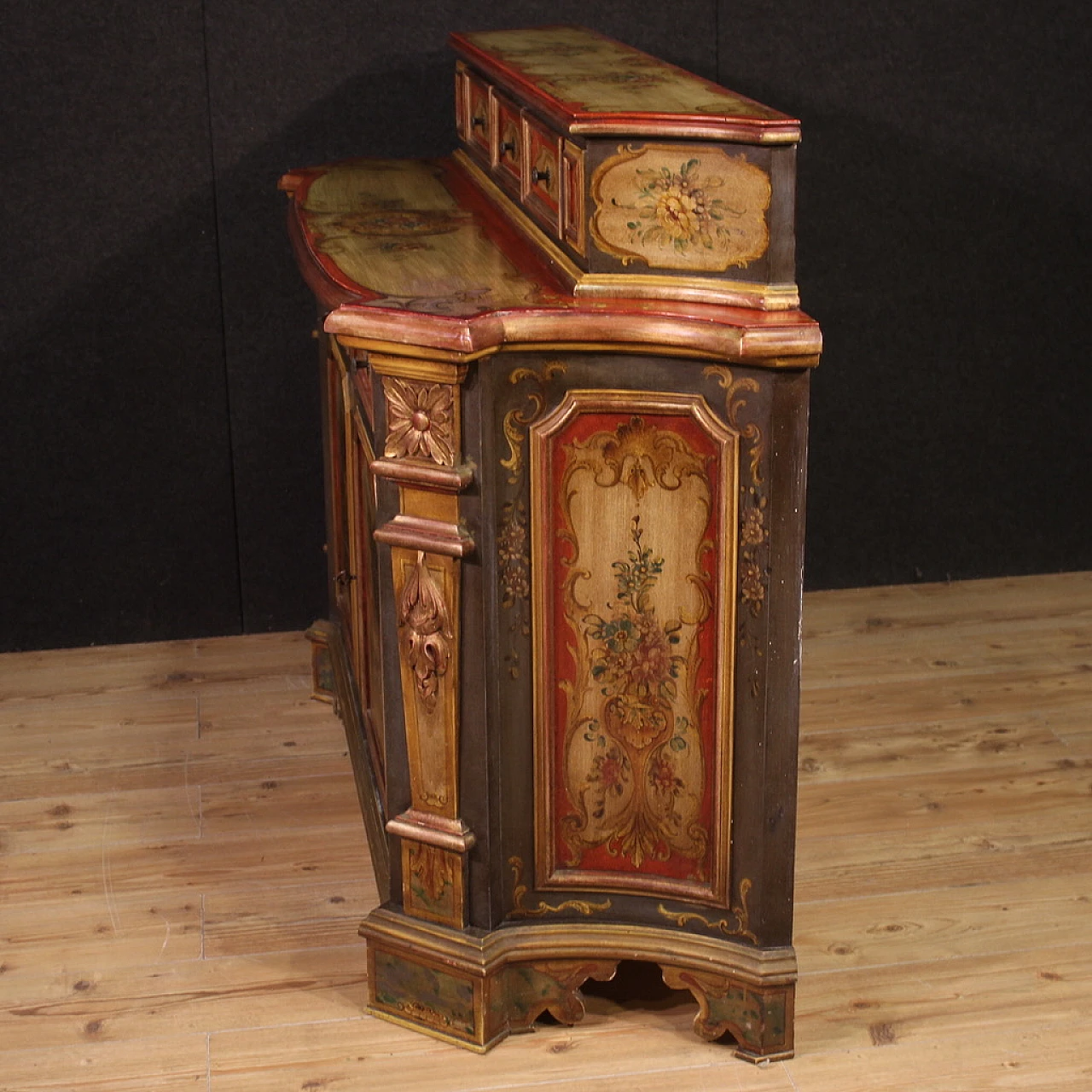 Credenza in legno laccata e dipinta, anni '60 4