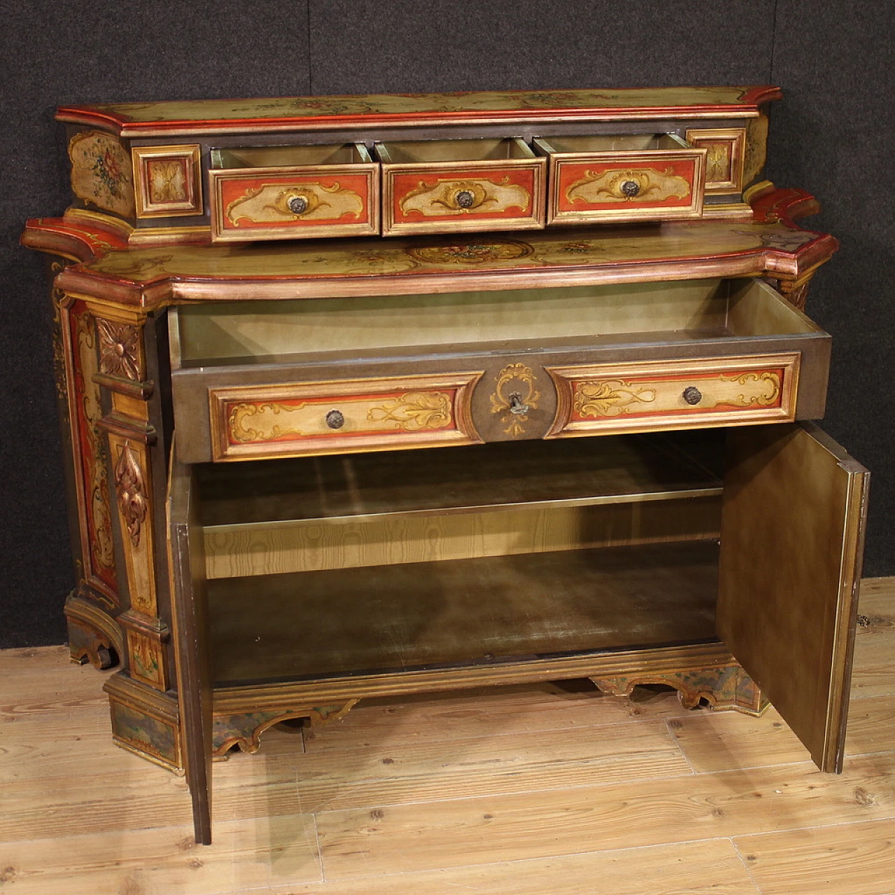 Credenza in legno laccata e dipinta, anni '60 6