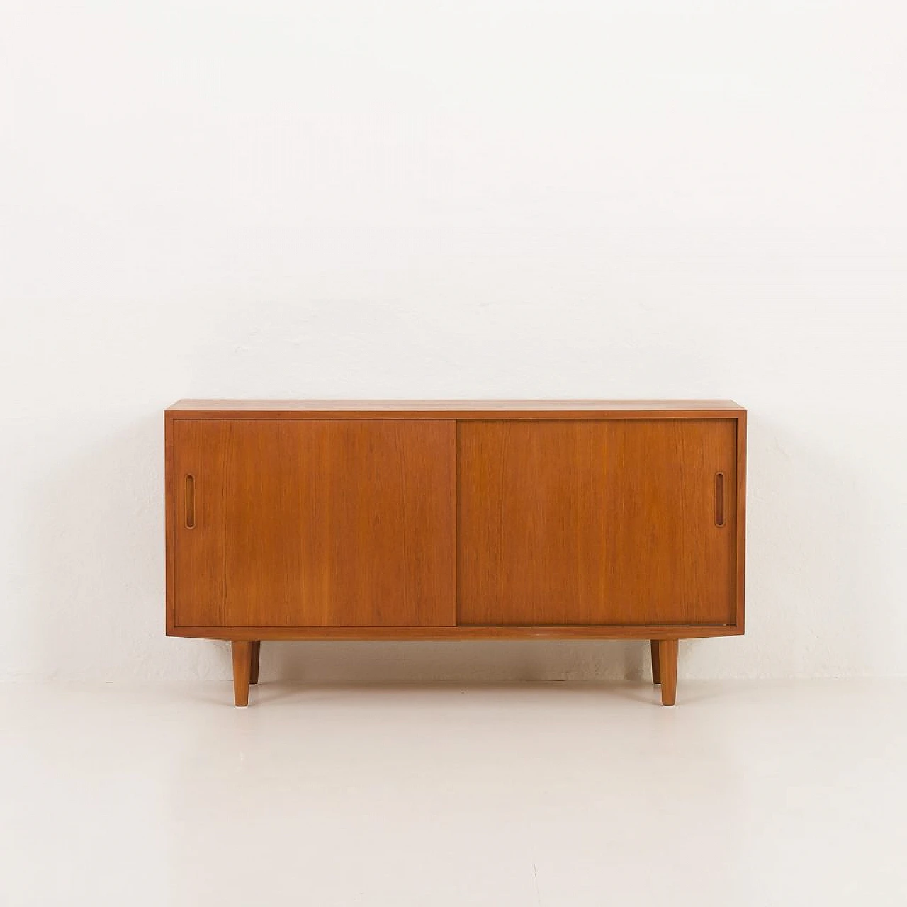 Danish teak sideboard by Carlo Jensen for Hundevad, 1960s 9