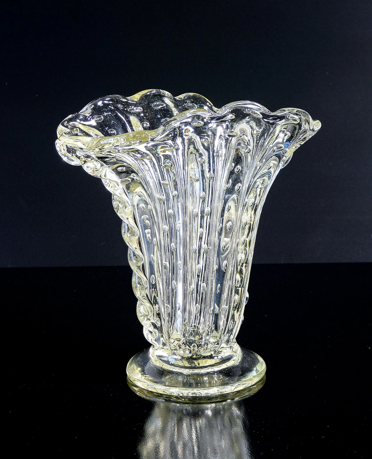 Blown Murano glass vase by Barovier, 1940s 2