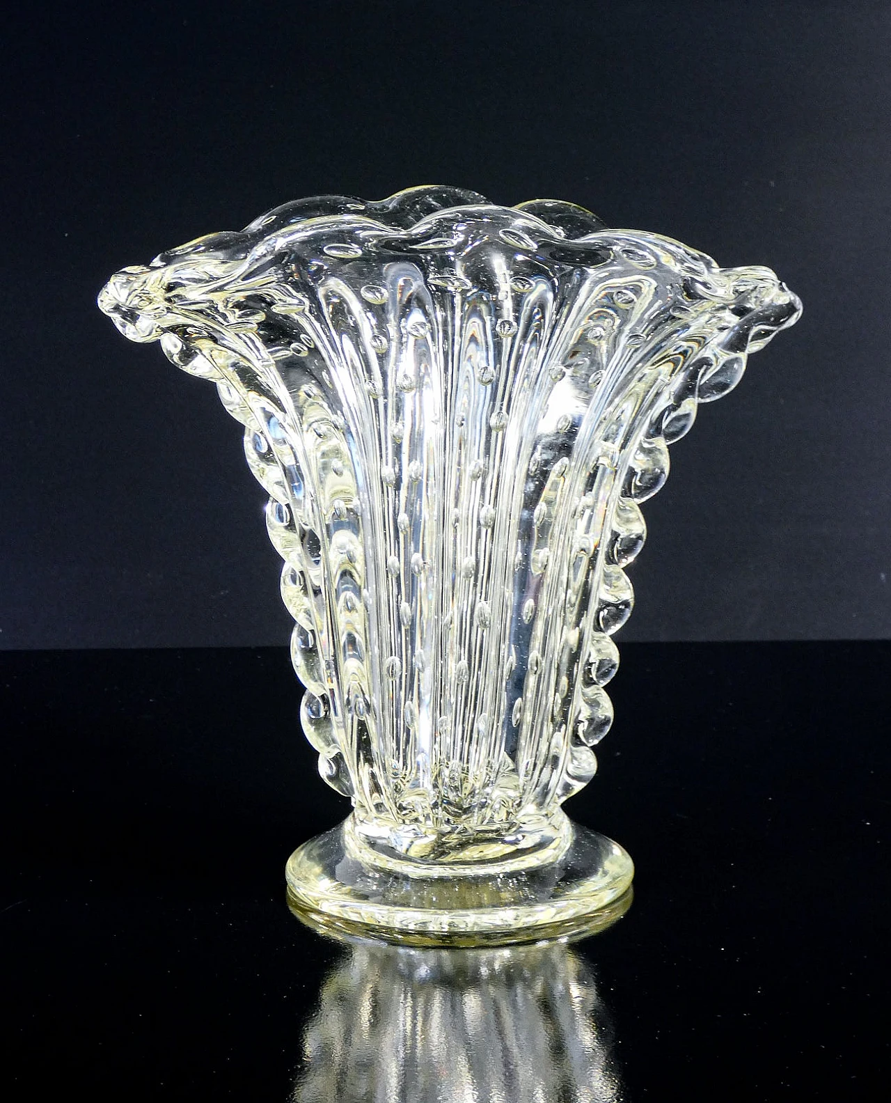 Blown Murano glass vase by Barovier, 1940s 3