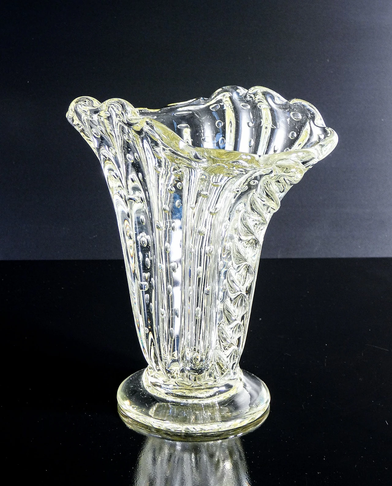 Blown Murano glass vase by Barovier, 1940s 6