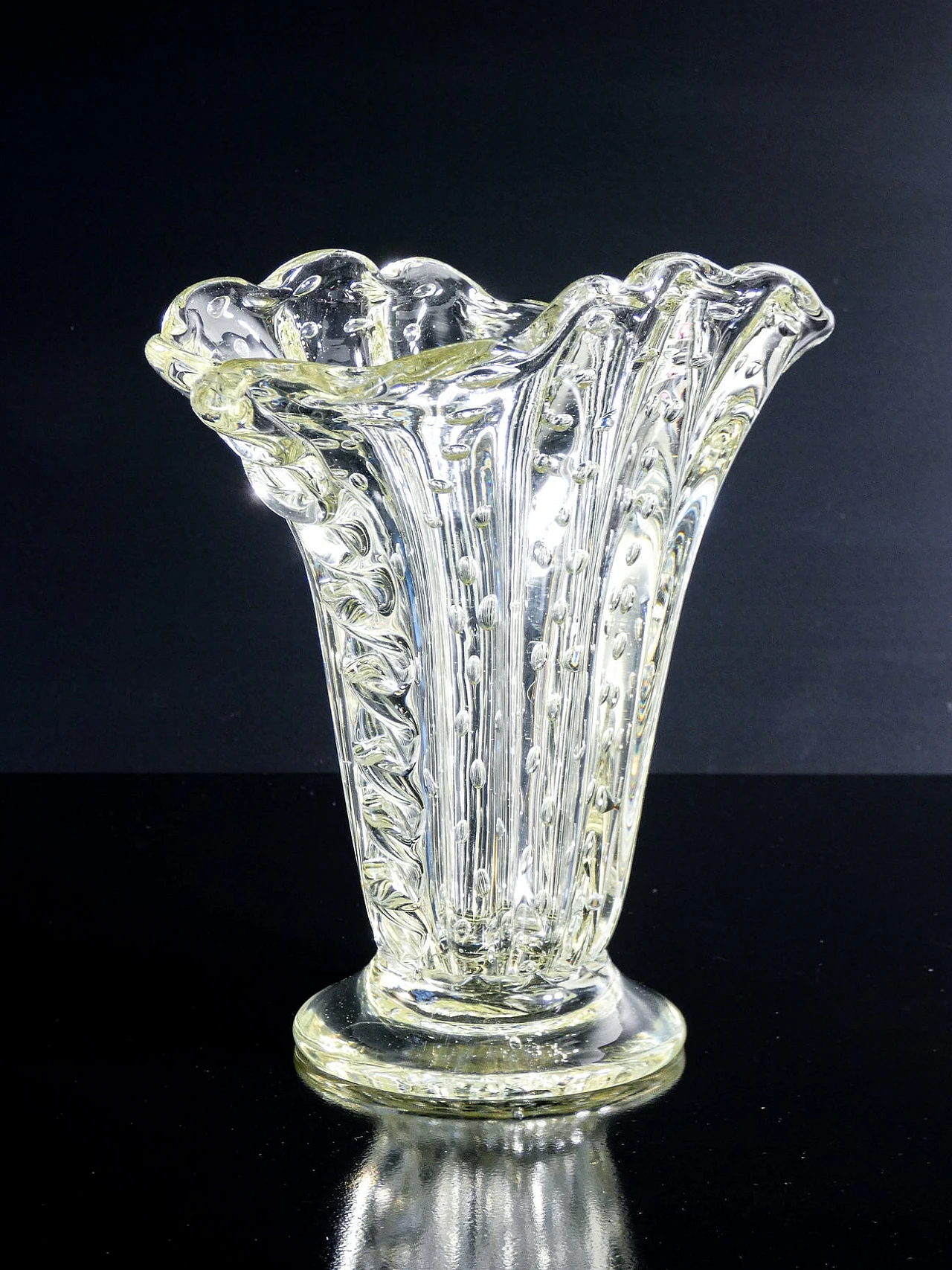 Blown Murano glass vase by Barovier, 1940s 8