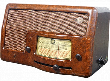 Radio a valvole Marconi 1561 di La Voce del Padrone, anni '40