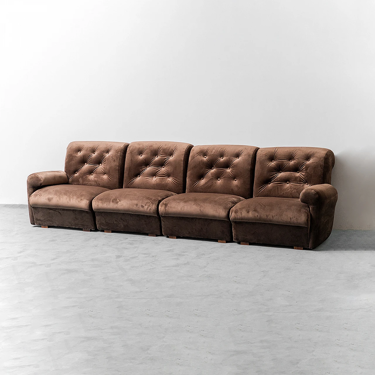 Brown velvet four-seater modular sofa, 1970s 1