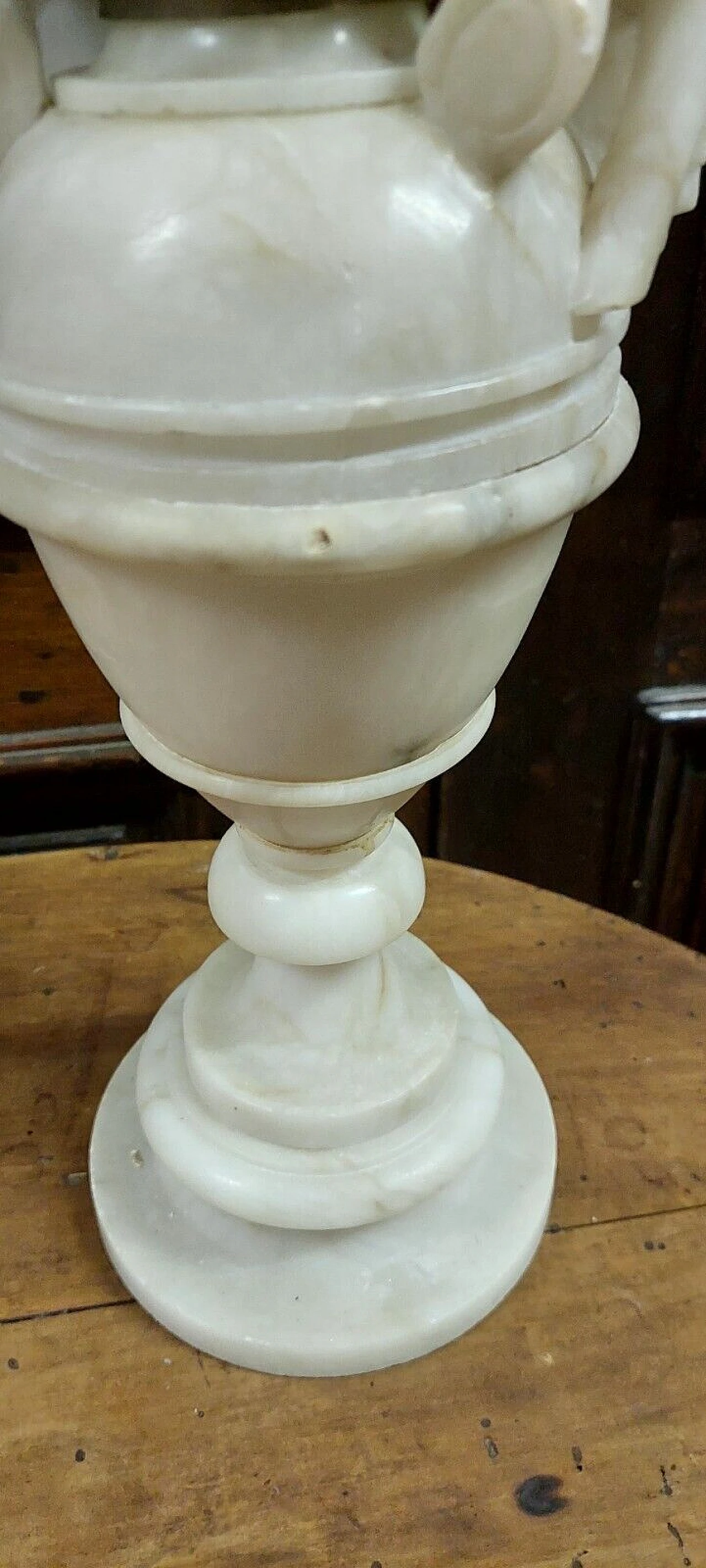 Alabaster table lamp, 19th century 3