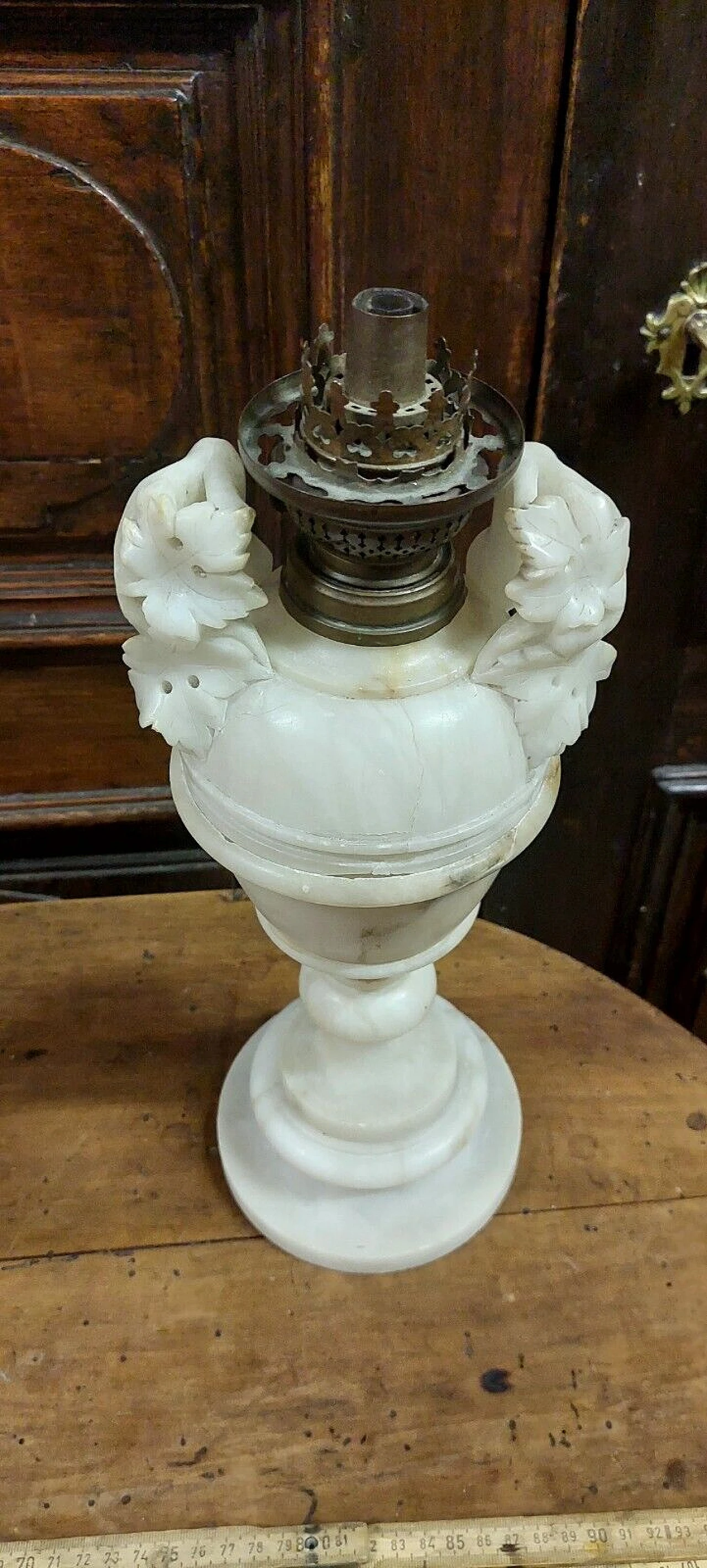 Alabaster table lamp, 19th century 5