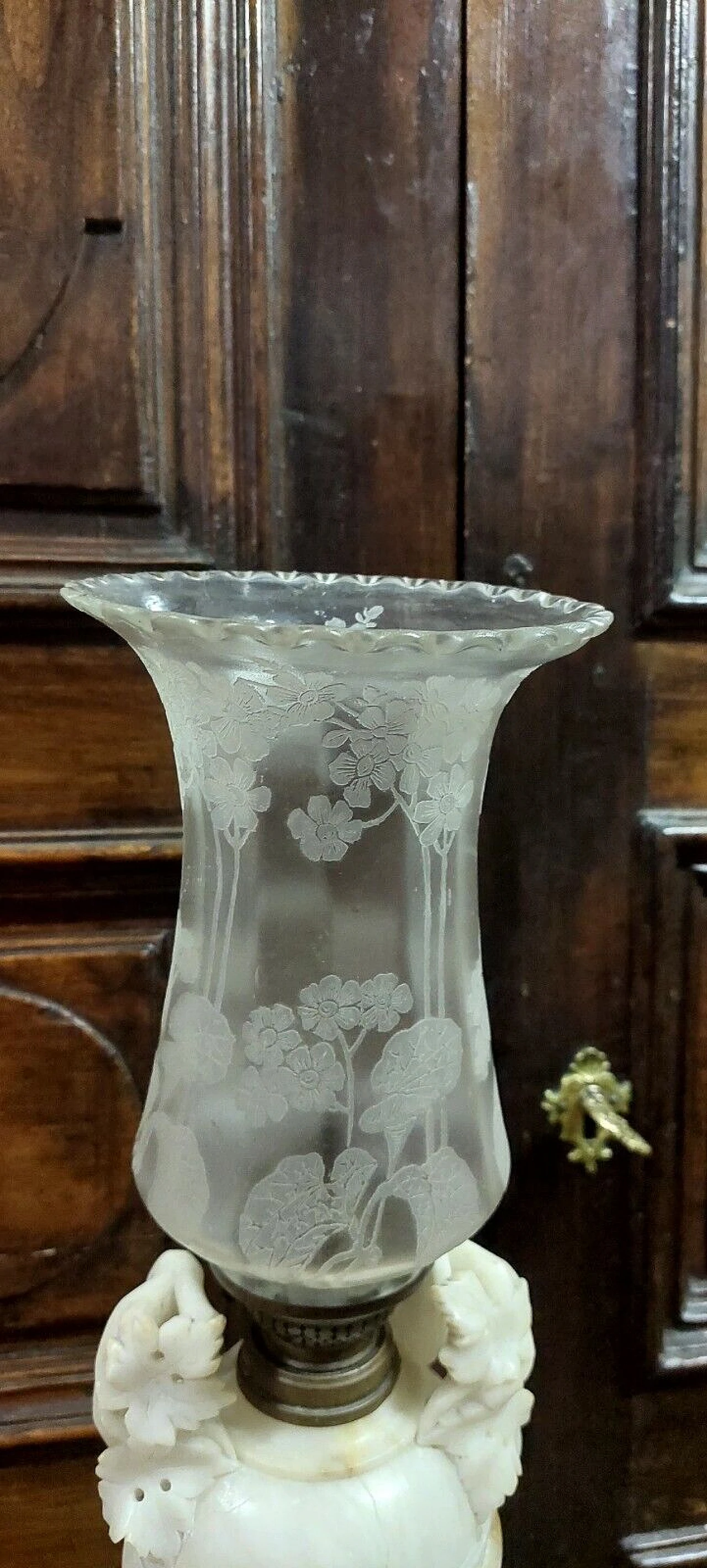 Alabaster table lamp, 19th century 13