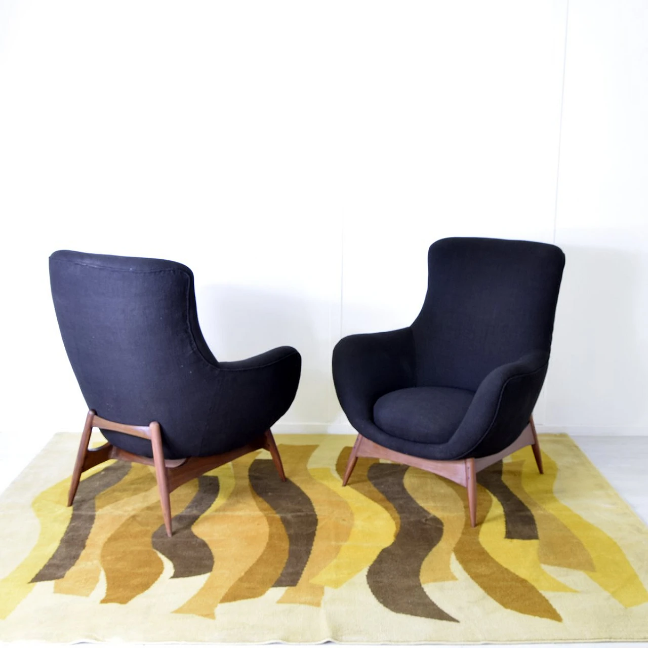 Pair of armchairs in teak and balck fabric by Flexform, 1950s 3