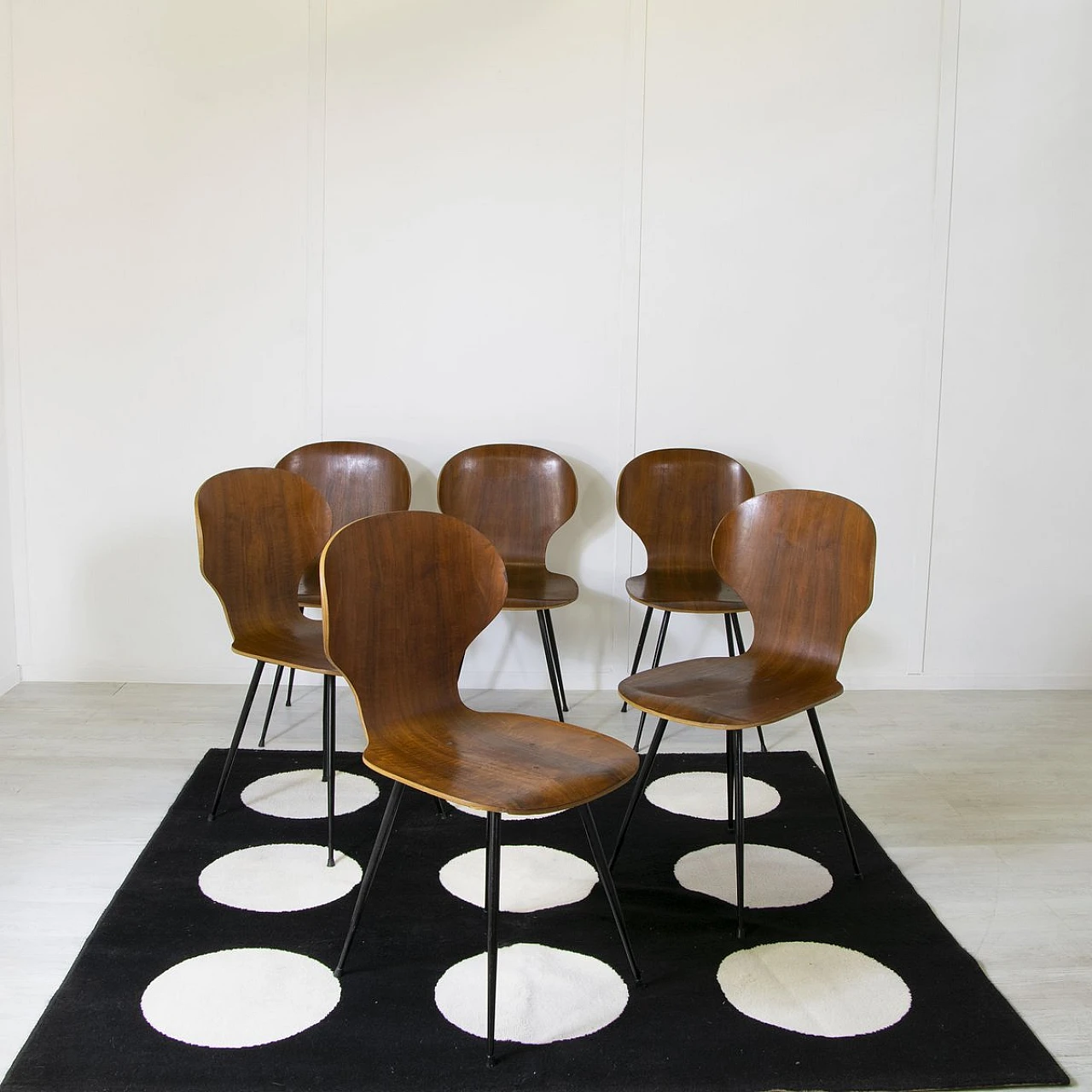 6 Chairs in curved wood & iron by C. Ratti for I. Legni Curvati, 1950s 6