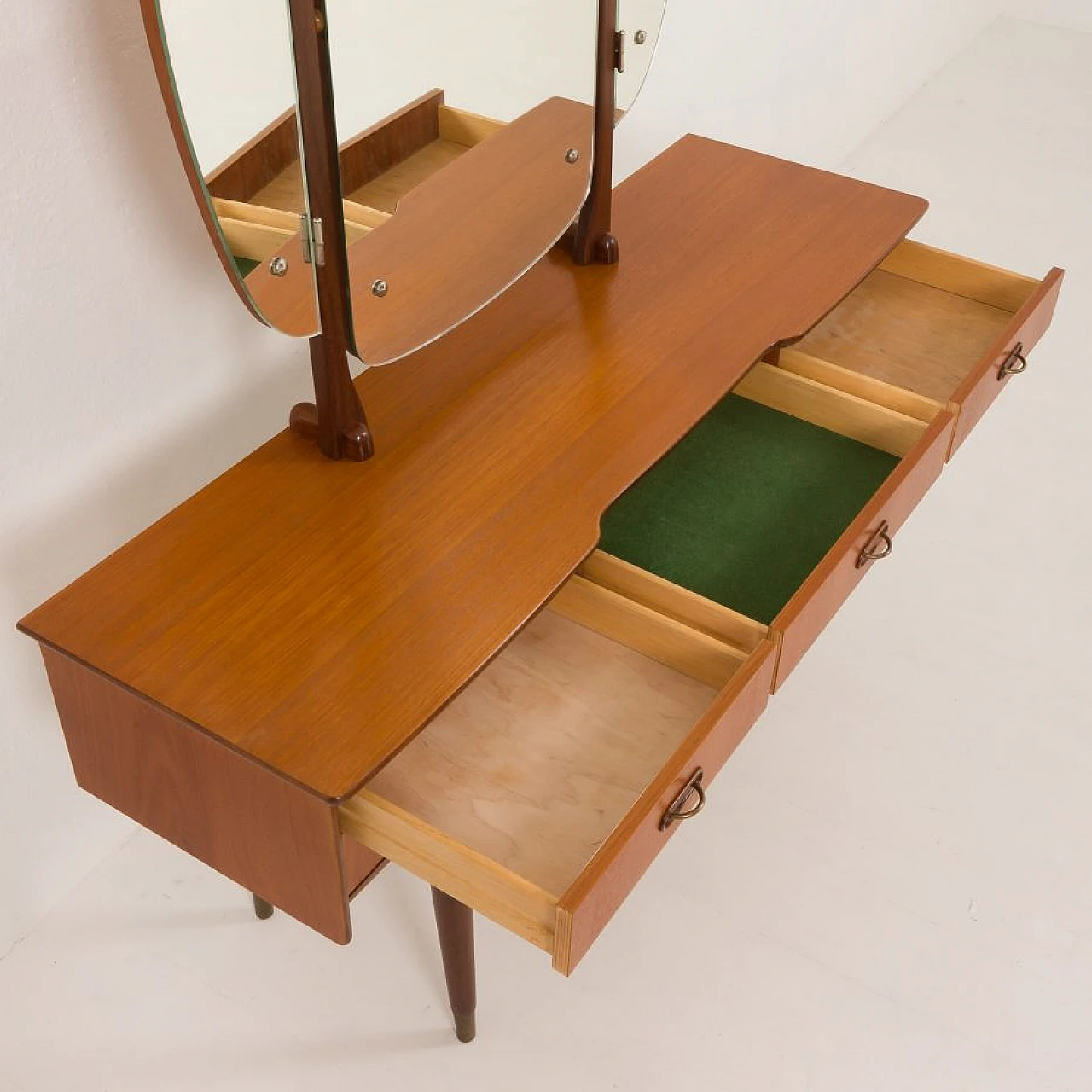 Scandinavian teak vanity table with adjustable mirrors, 1960s 14