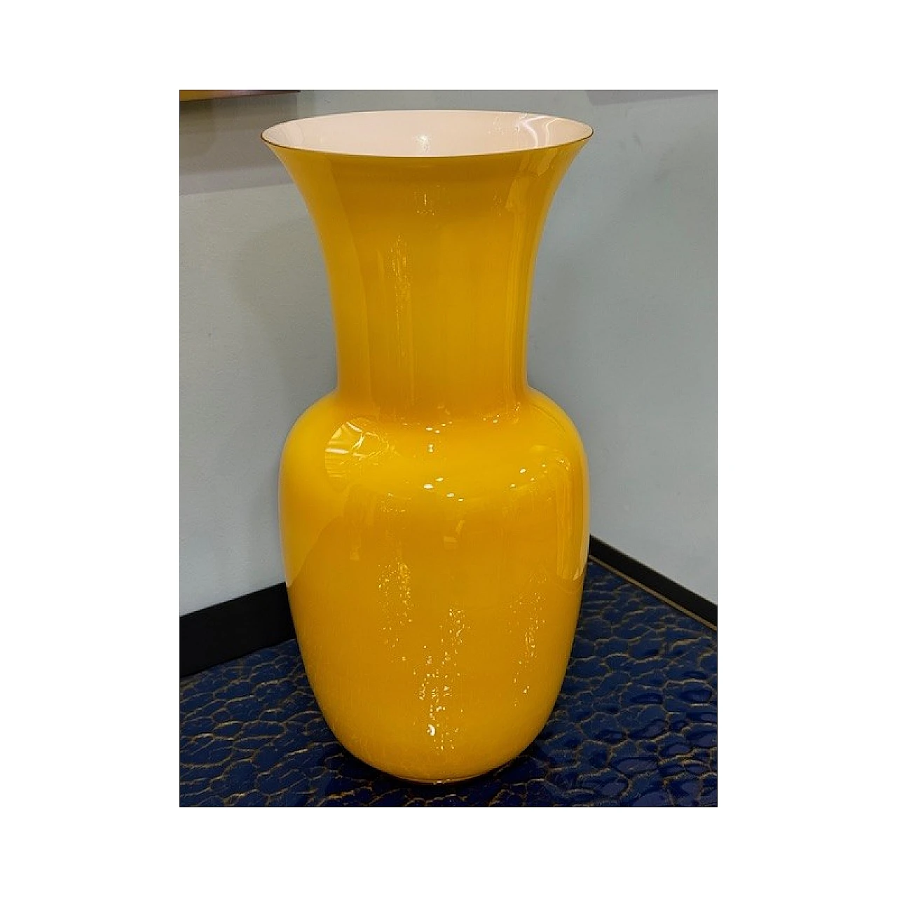 Vaso in vetro di Murano giallo di Venini, anni '50 1