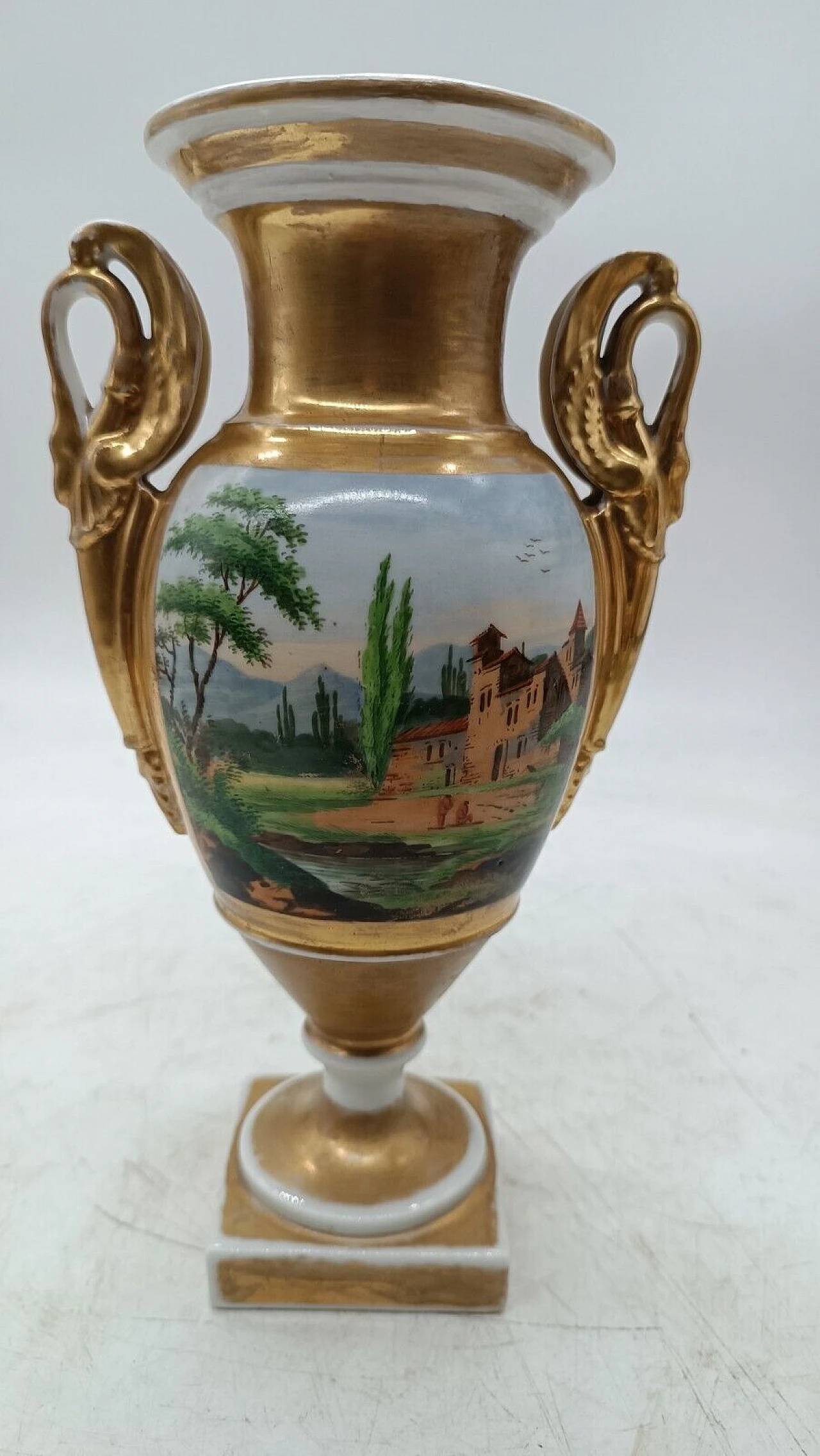 Empire painted porcelain vase, 19th century 3