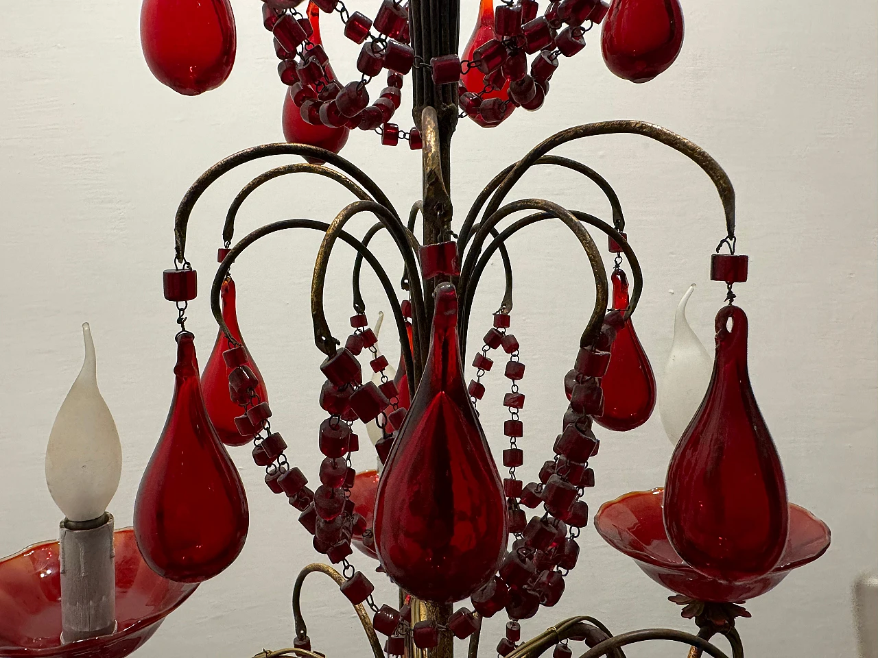 Florentine red Murano glass chandelier, 1950s 6