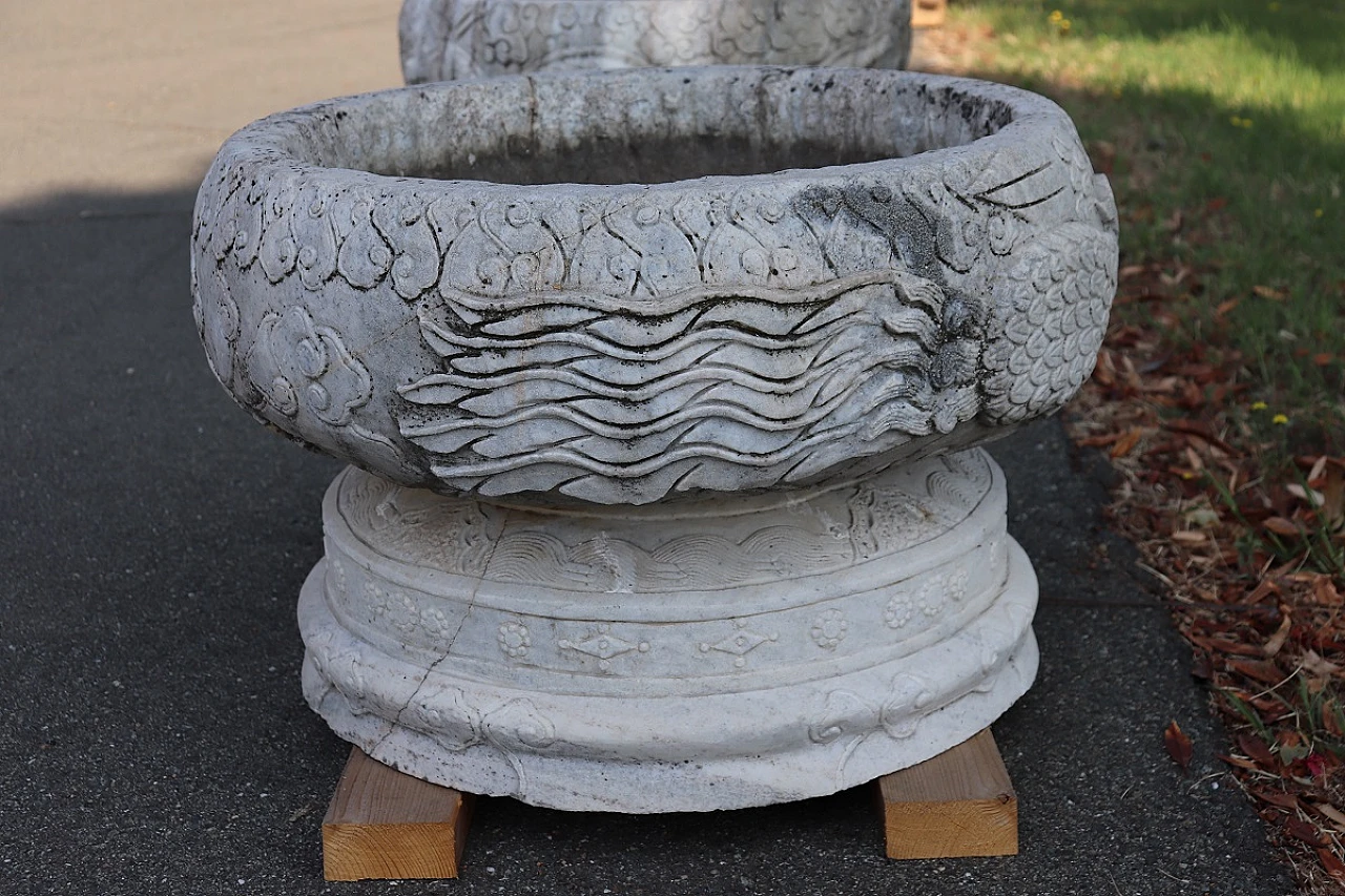 Pair of marble outdoor vases, 1980s 4