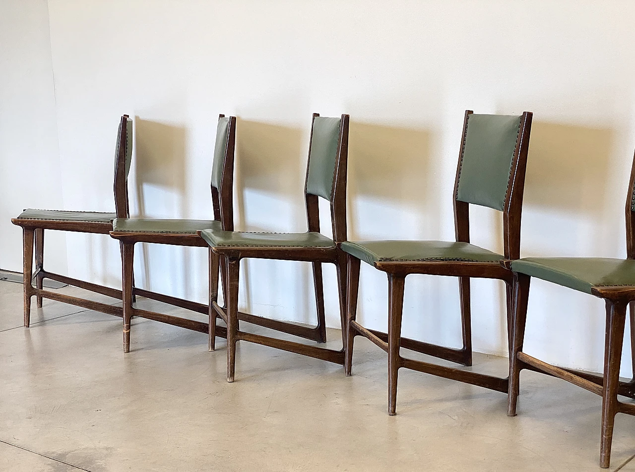 6 Beech chairs in the style of Gio Ponti, 1950s 5