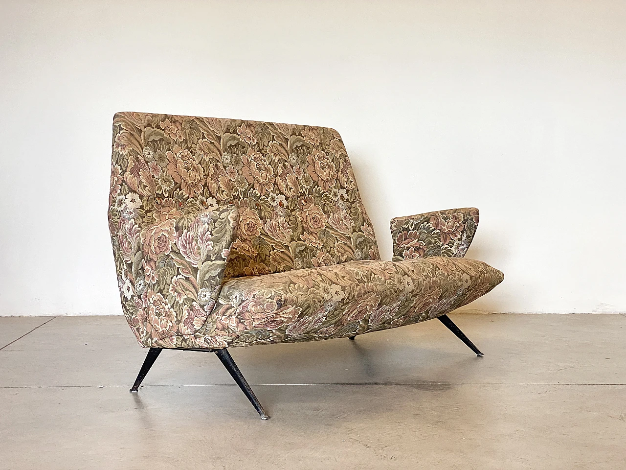 Pair of armchairs and sofa by Nino Zoncada, 1950s 7