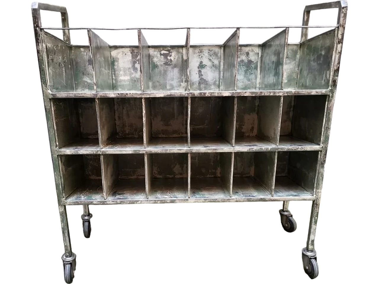 Industrial cart with shelves in metal, 1950s 6