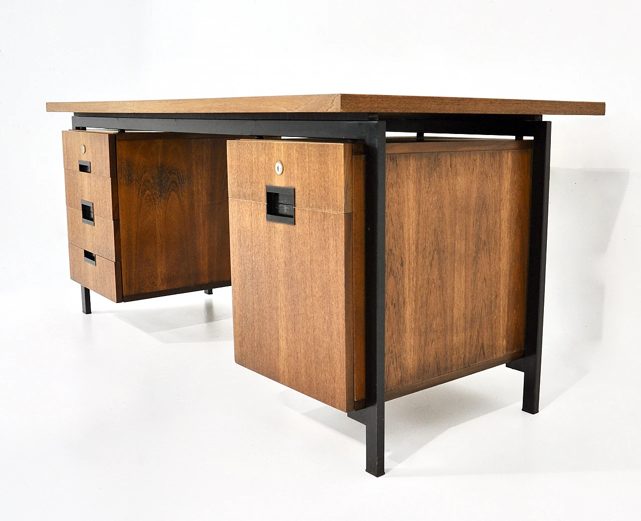 Wood and metal desk by Cees Braakman for Pastoe, 1960s 7