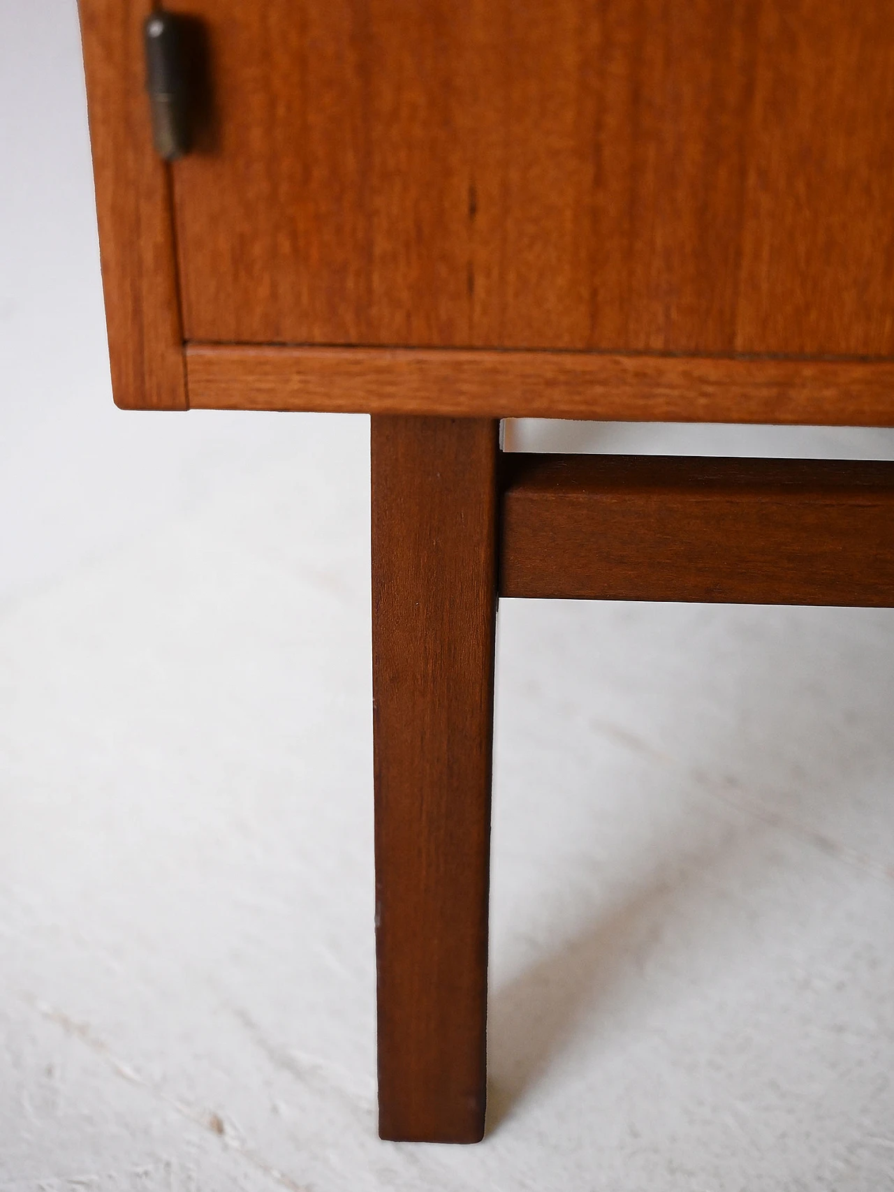 Credenza in teak con scrittoio, anni '60 9