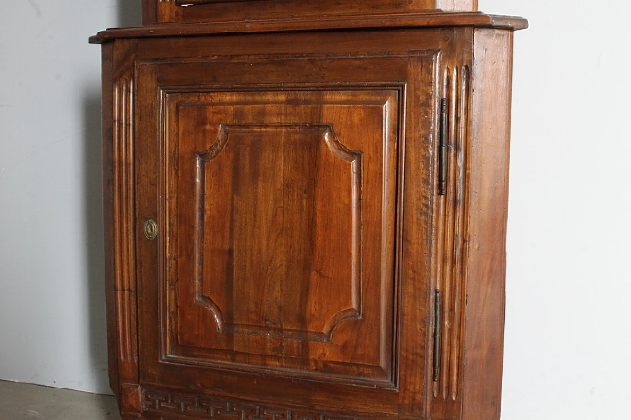 Cantonal walnut corner cabinet, late 19th century 9