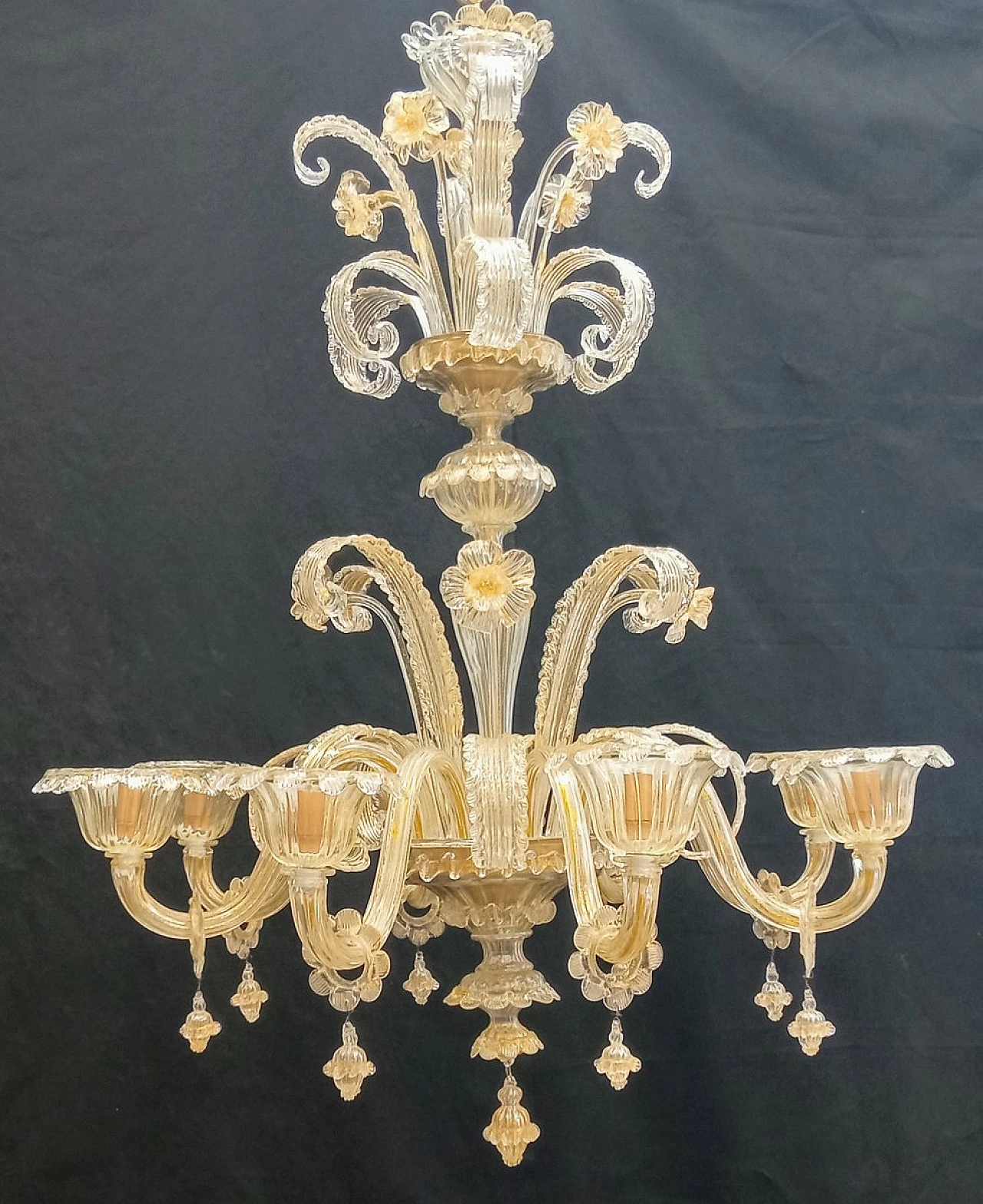 Murano glass chandelier in gold leaf, 1970s 3