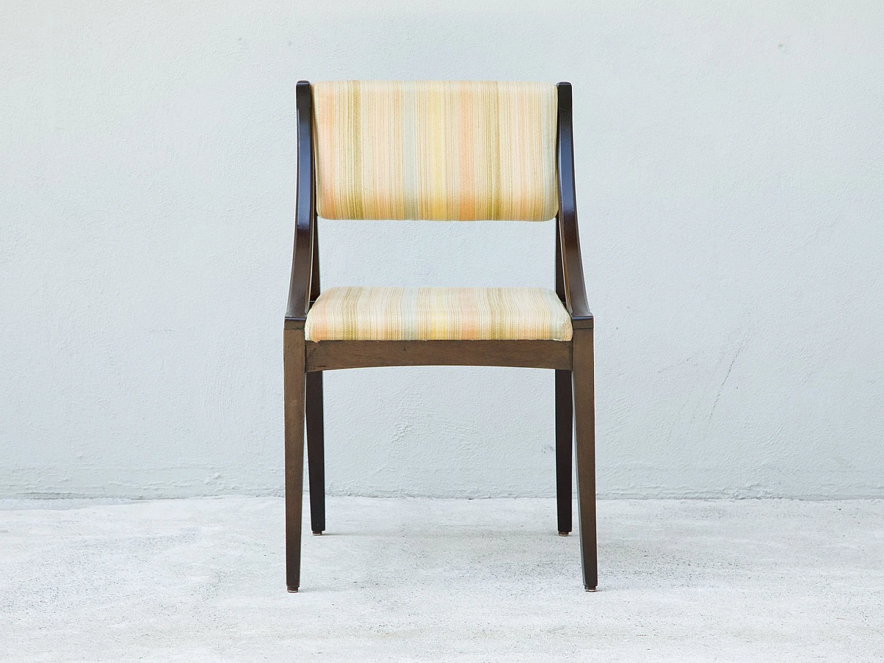 4 Chairs in wood and fabric, 1960s 2