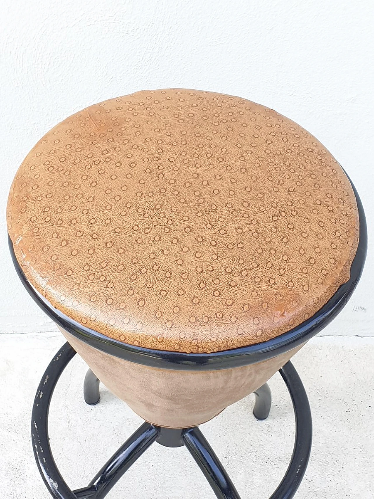 Pair of stools, 1970s 4