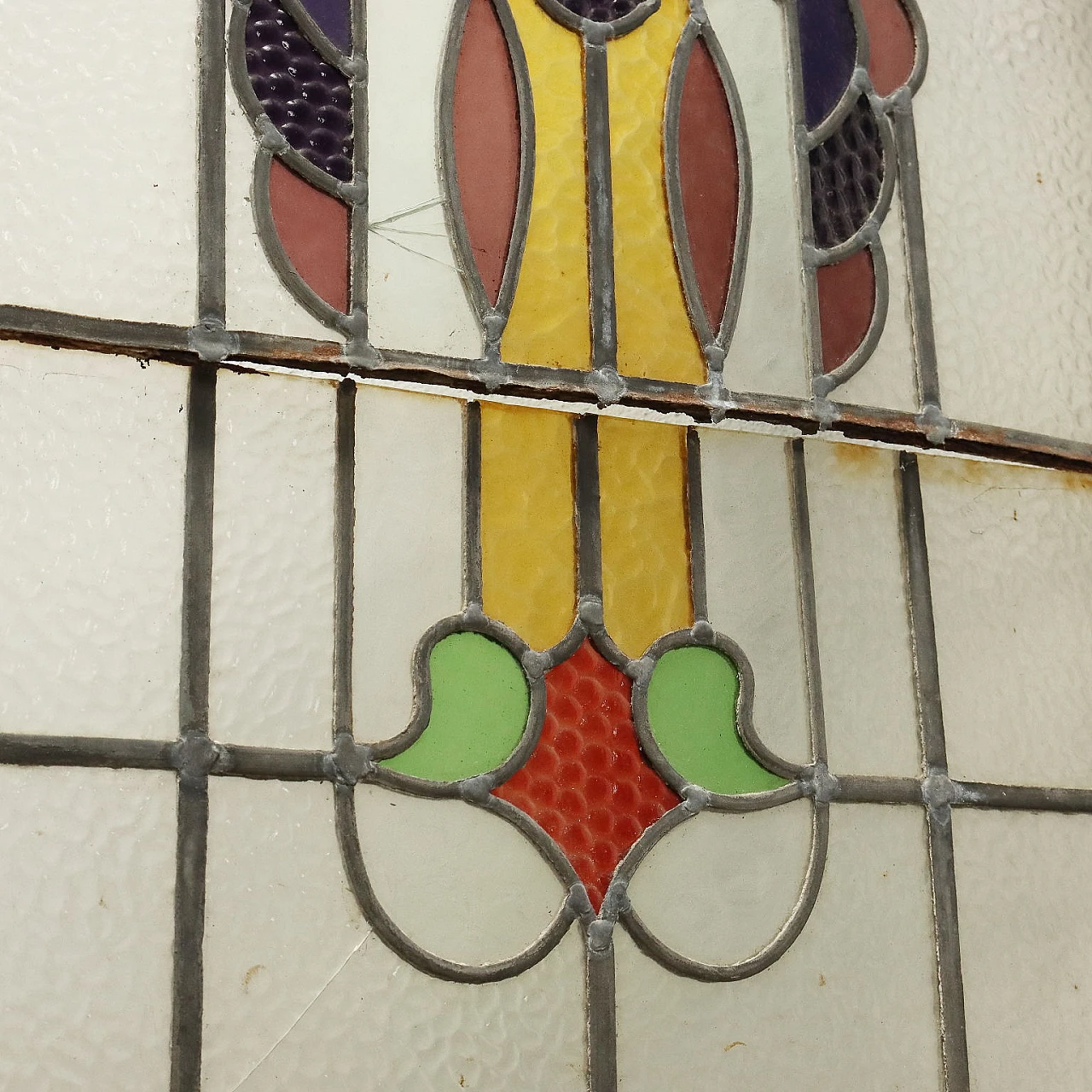 Pair of Art Nouveau leaded and stained glass windows with flowers 6