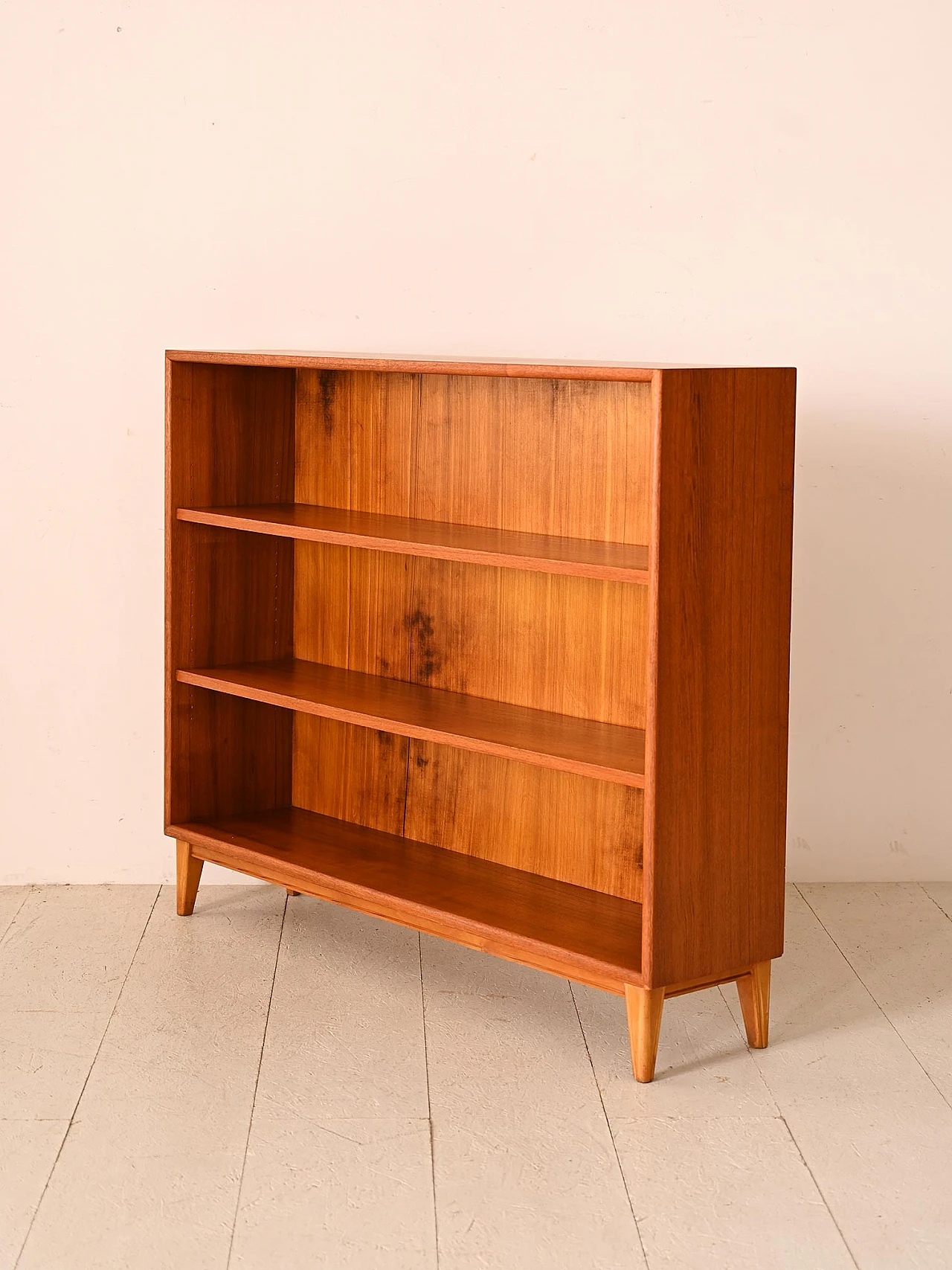 Oak wood bookcase with three shelves, 1960s 4