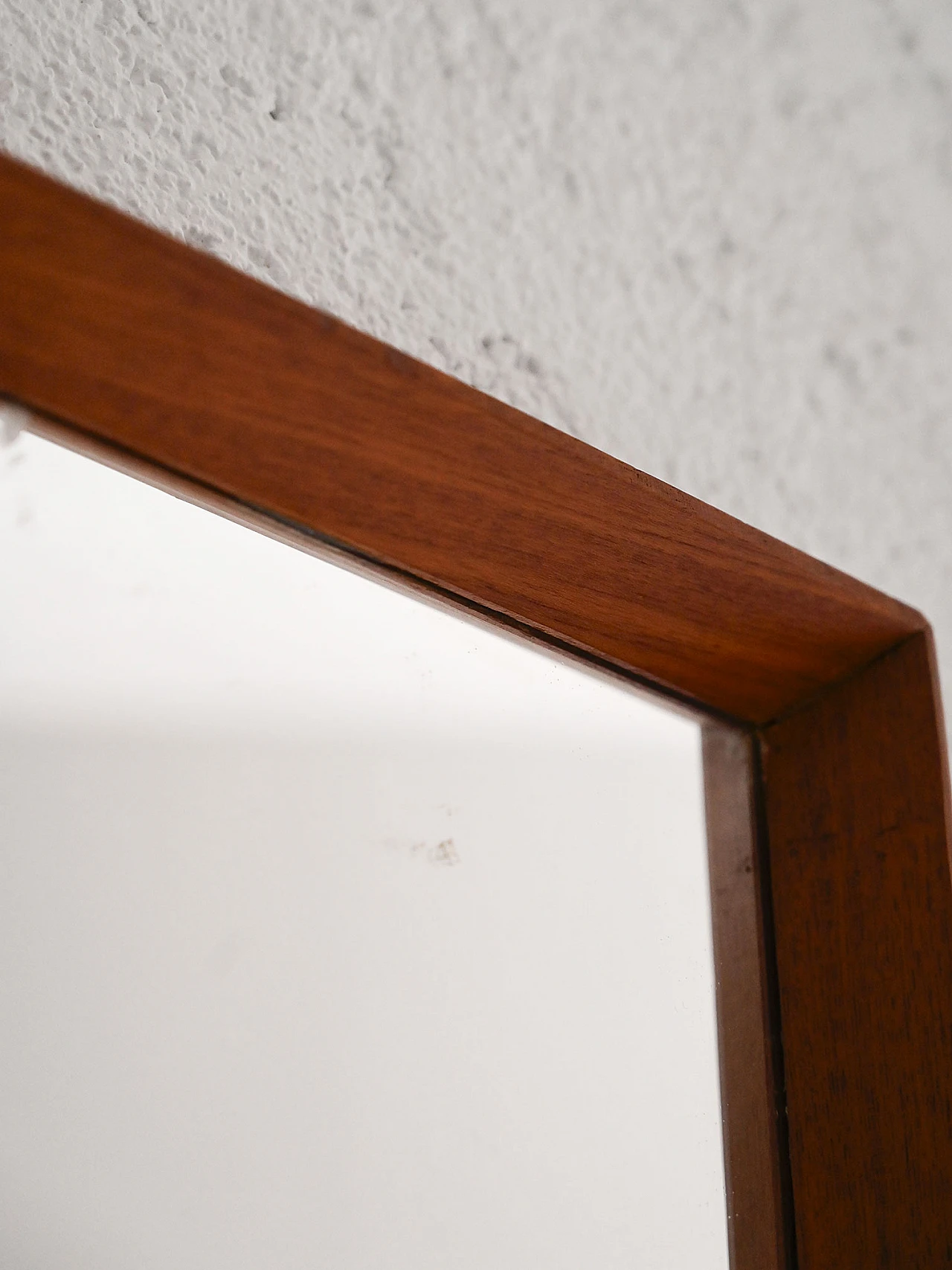 Specchio rettangolare con cornice in teak, anni '60 2