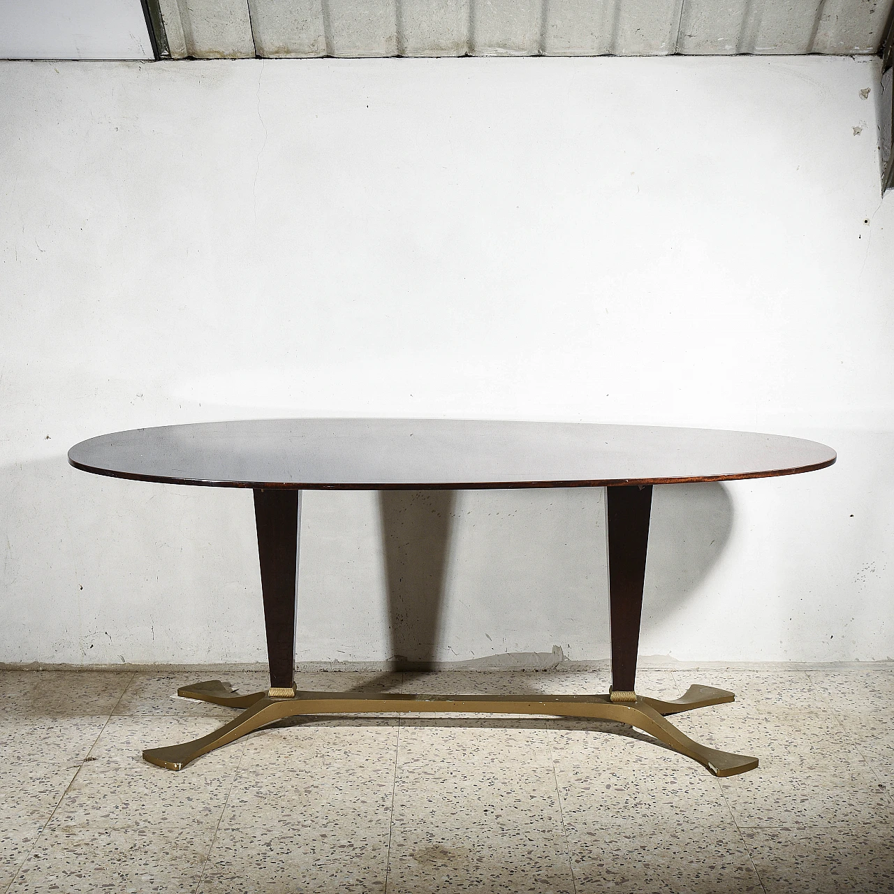 Brass & mahogany table with oval top by Osvaldo Borsani 8