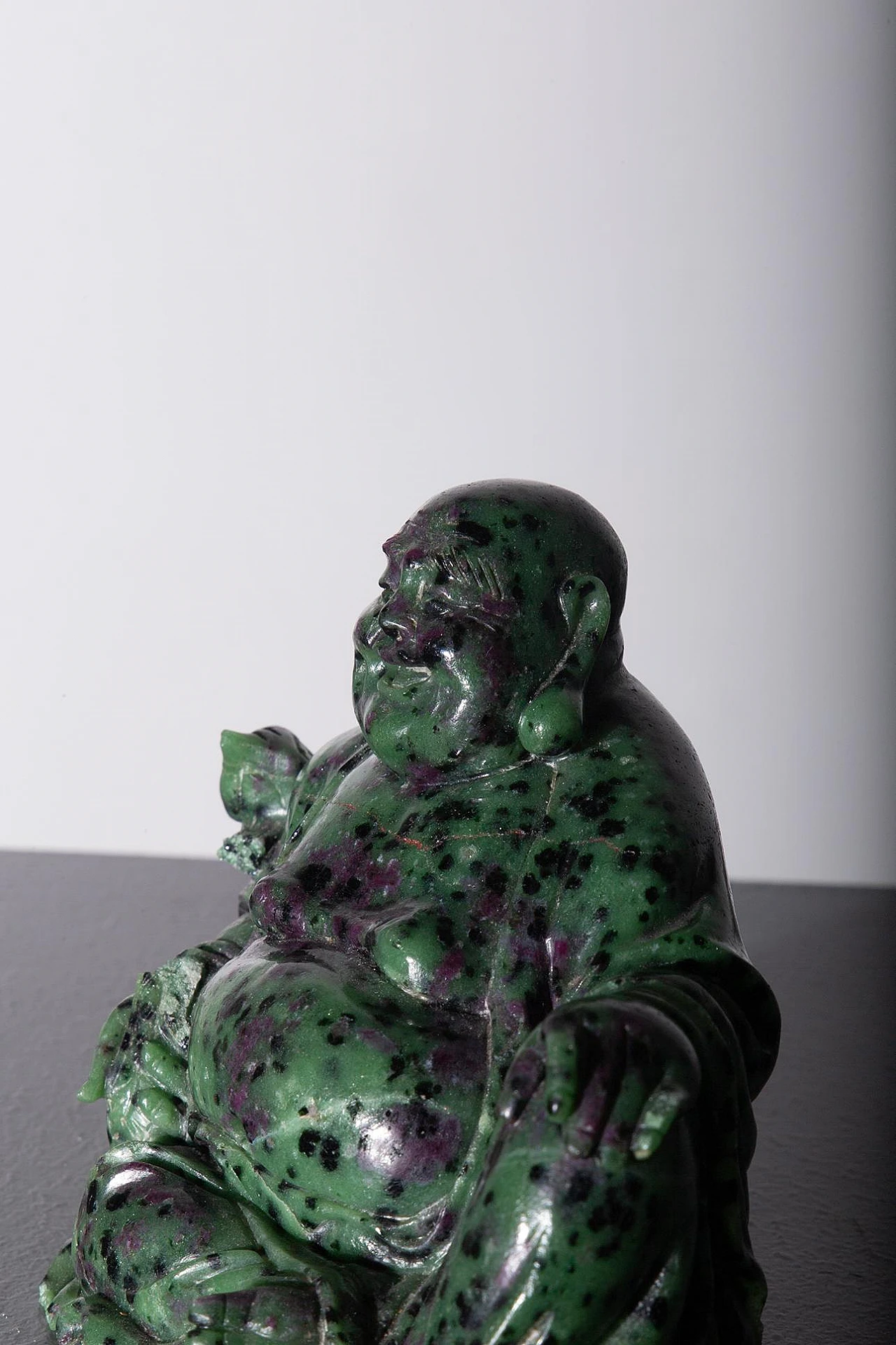 The laughing Buddha, Jade statue 3