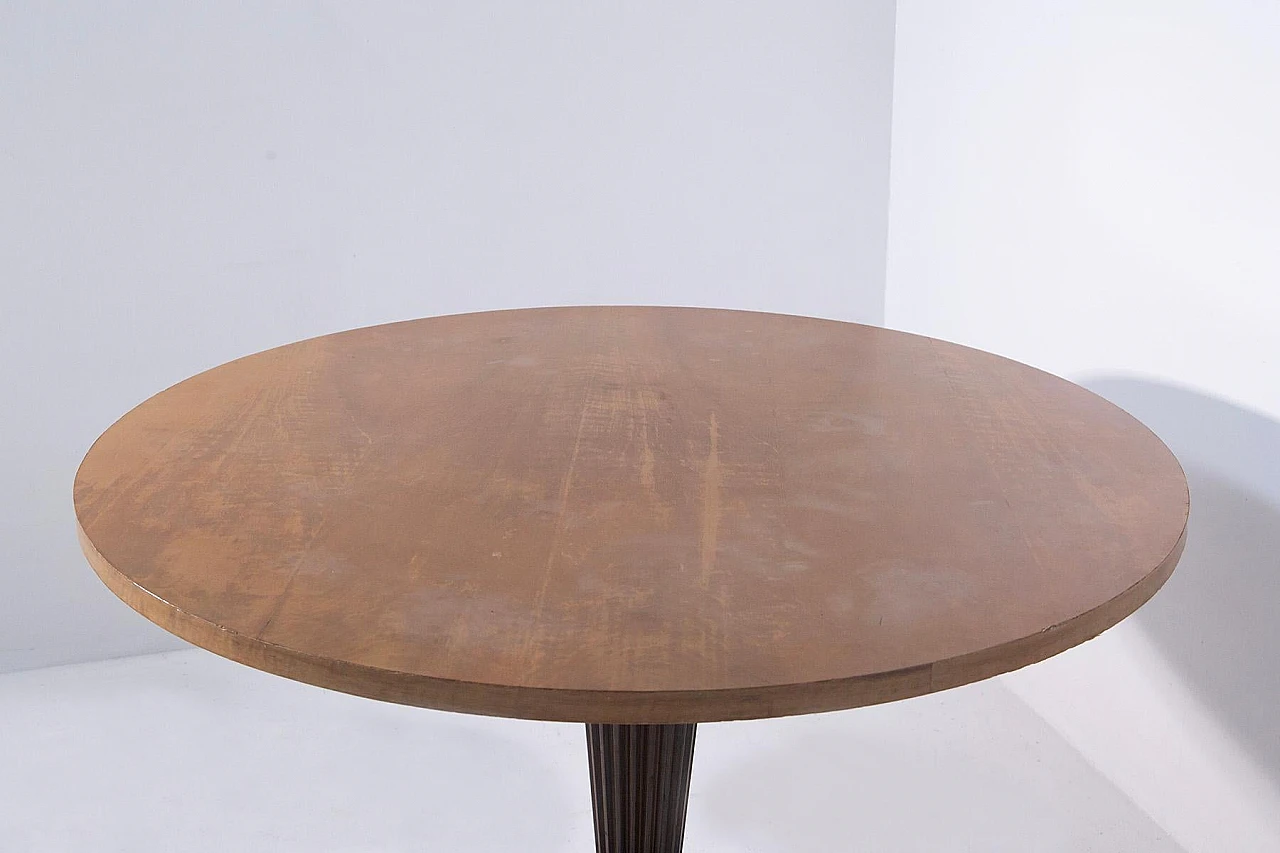 Round coffee table in wood & brass attributed to Paolo Buffa, 1950s 6