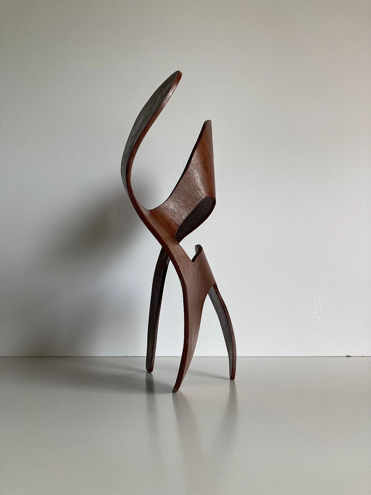 Mrs. Charles Eames_ The shadow does not bend, walnut plywood sculpture 21