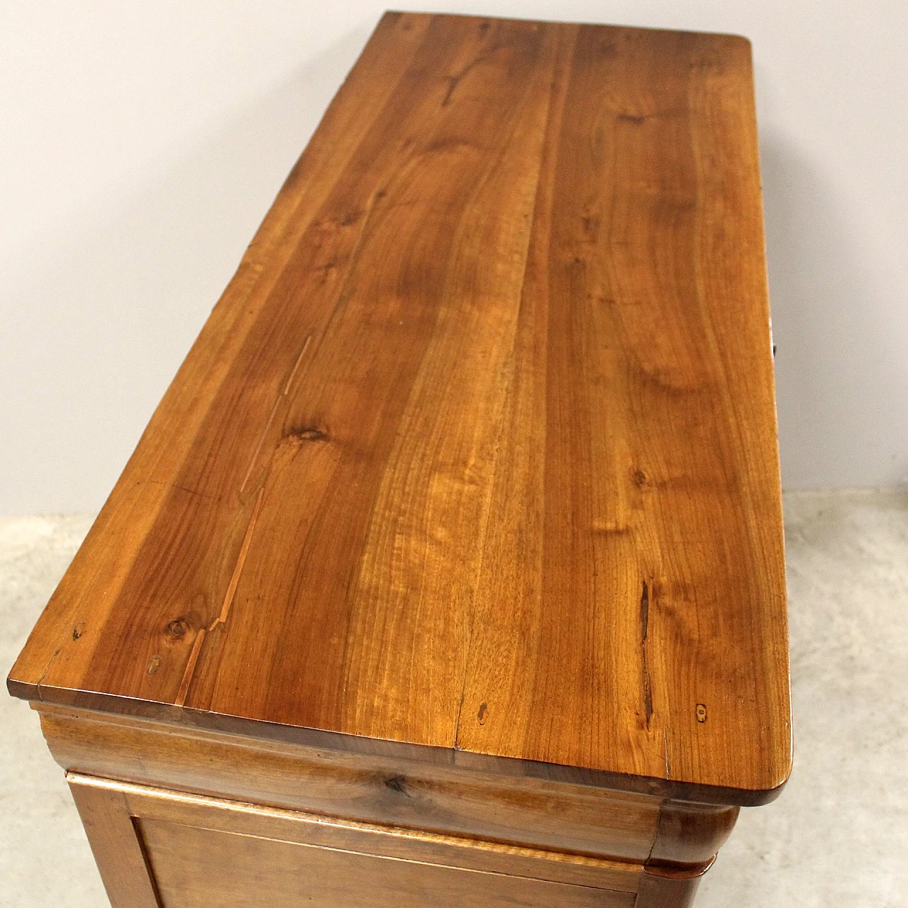 Louis Philippe chest of drawers in walnut, 19th century 5