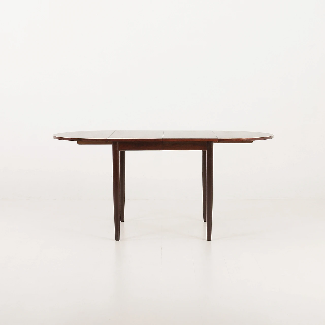 Danish extendable oval dining table in rosewood, 1960s 3