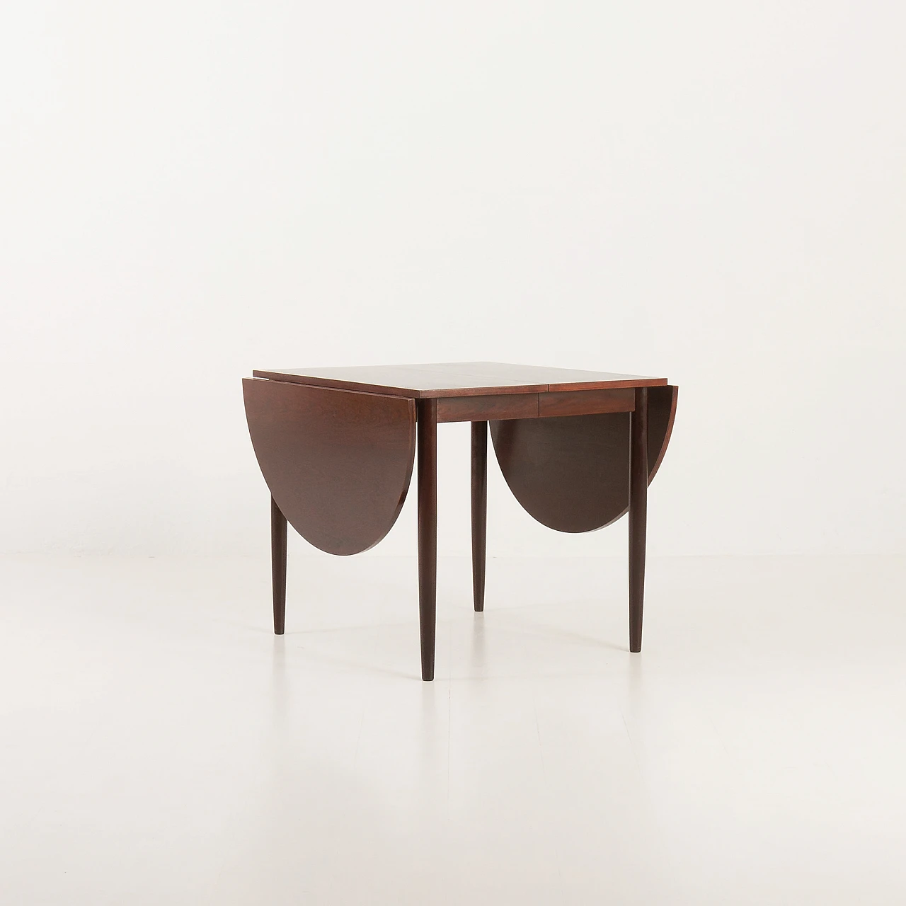 Danish extendable oval dining table in rosewood, 1960s 5