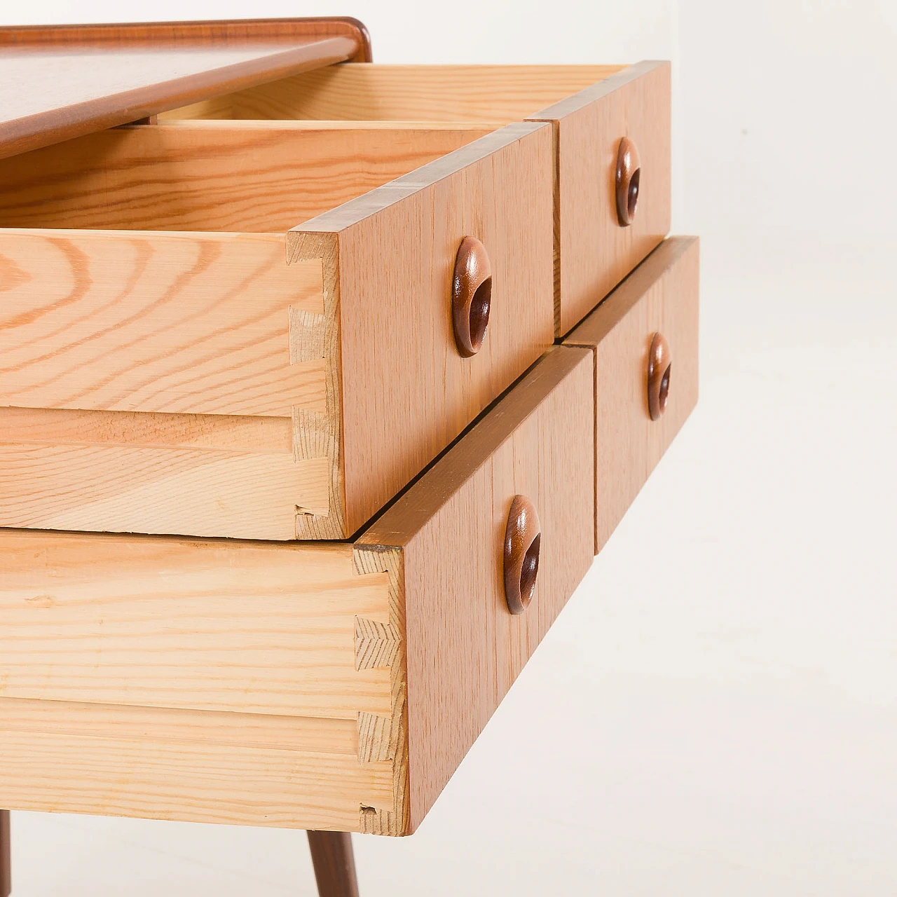 Small chest of drawers in teak by Talgø Møbelfabrikk, 1960s 15