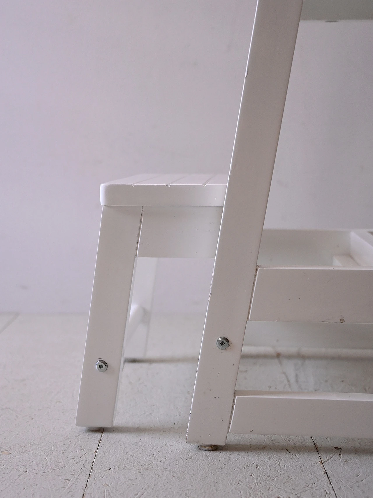 Ladder-stool in white painted wood, 1960s 6