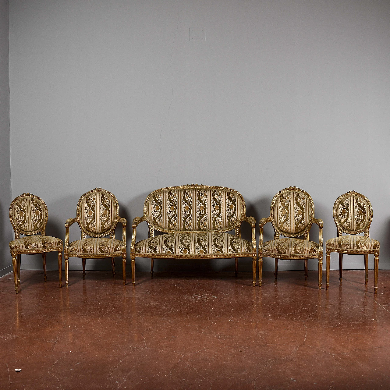 Napoleon III living room in gilded wood & velour, 1870 8