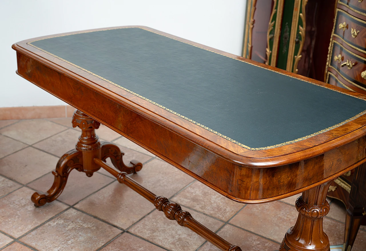 Victorian walnut-root desk with leather top, 19th century 6