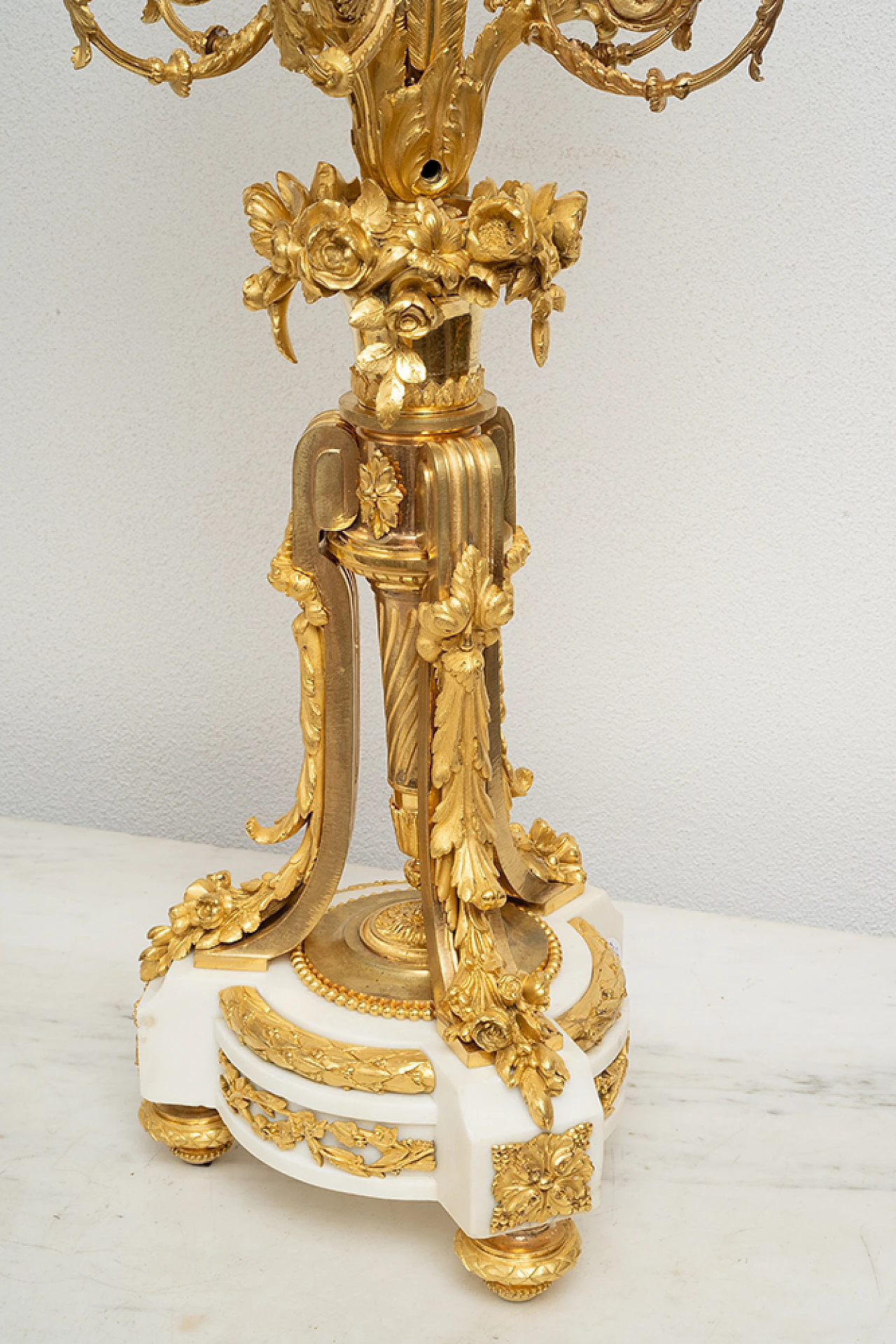 Pair of Napoleon III candle holders in gilded bronze, 19th century 3